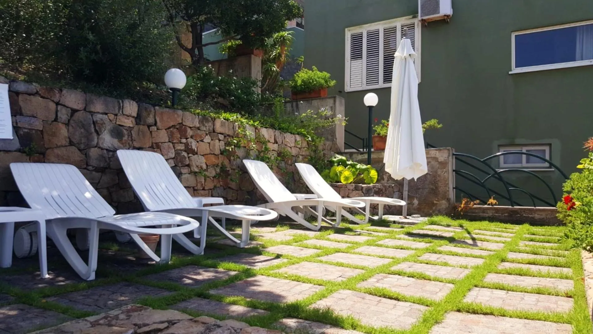 Aparthotel Ch Exclusive Apartments Cefalu Italy