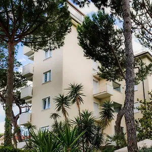 Sylvia 3*, Lido di Camaiore Italie