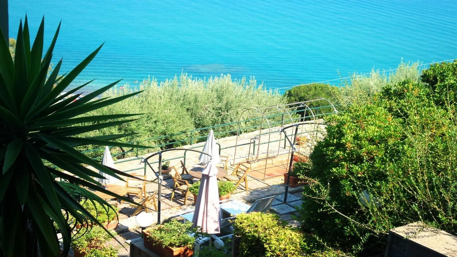 Ch Exclusive Apartments Cefalu Aparthotel